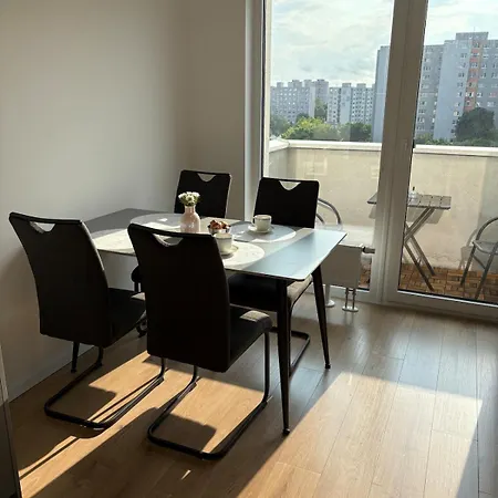 Apartment Topolcianska-apartment Bratislava